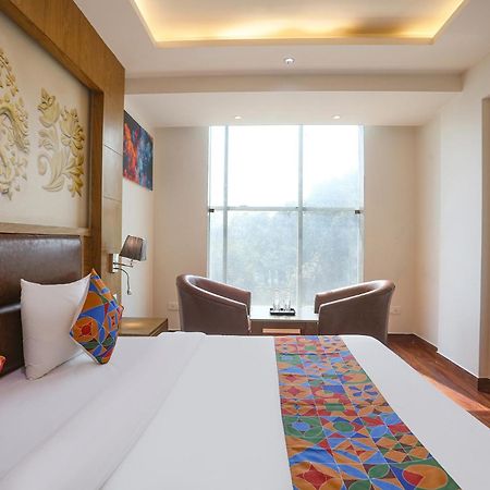 Fabhotel Prime Star 17 - Nr Yashobhoomi Convention Centre Delhi  Exterior foto