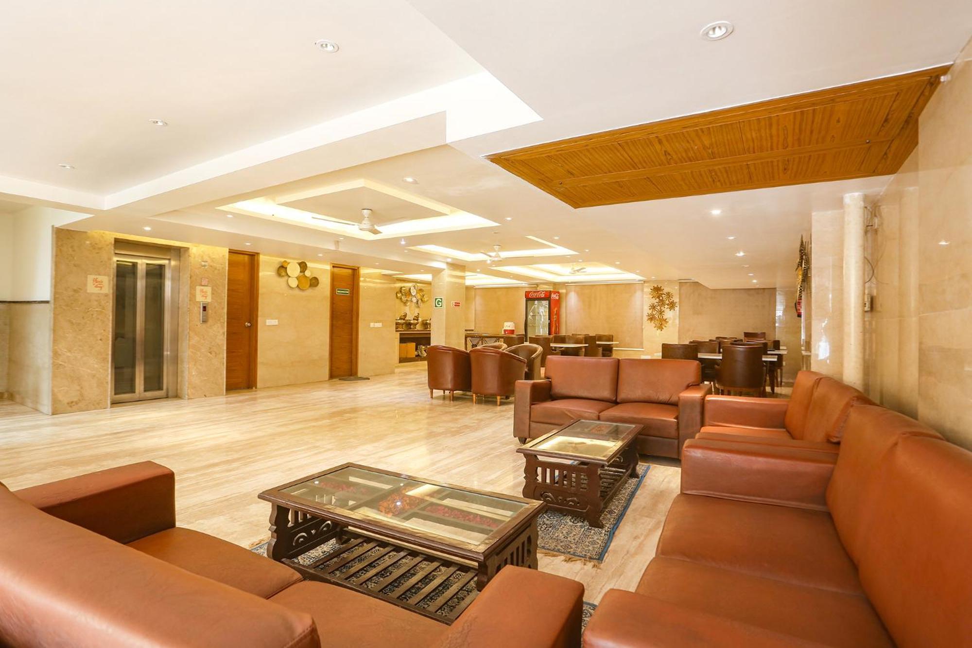 Fabhotel Prime Star 17 - Nr Yashobhoomi Convention Centre Delhi  Exterior foto